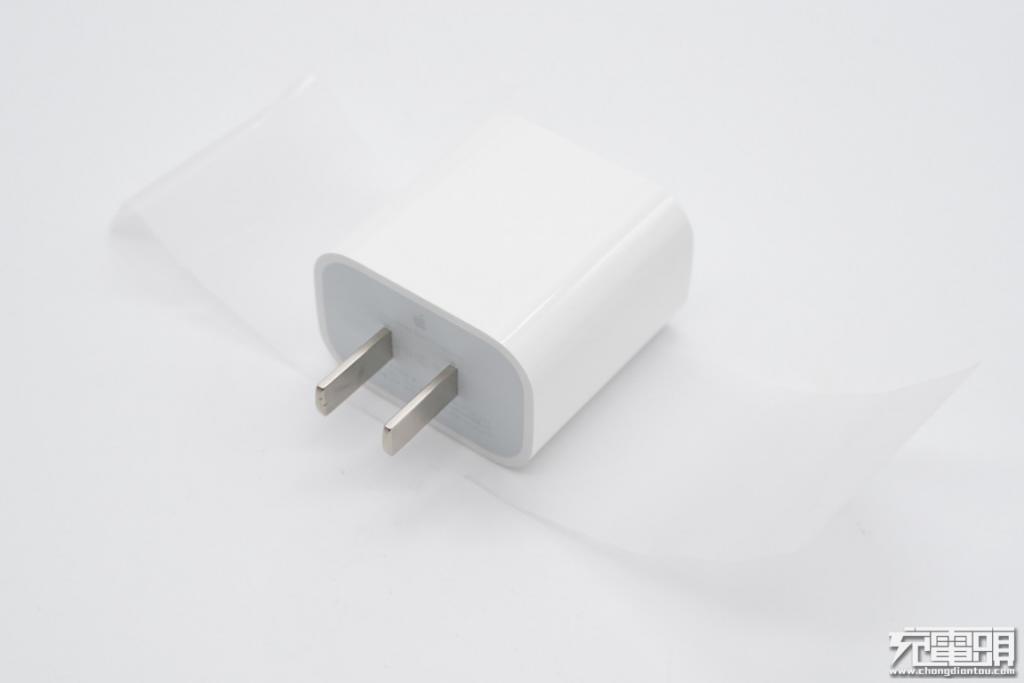 MLPC電容拼多多賣的 20ＷPD 快充能不能買？拆解 5 款給你看